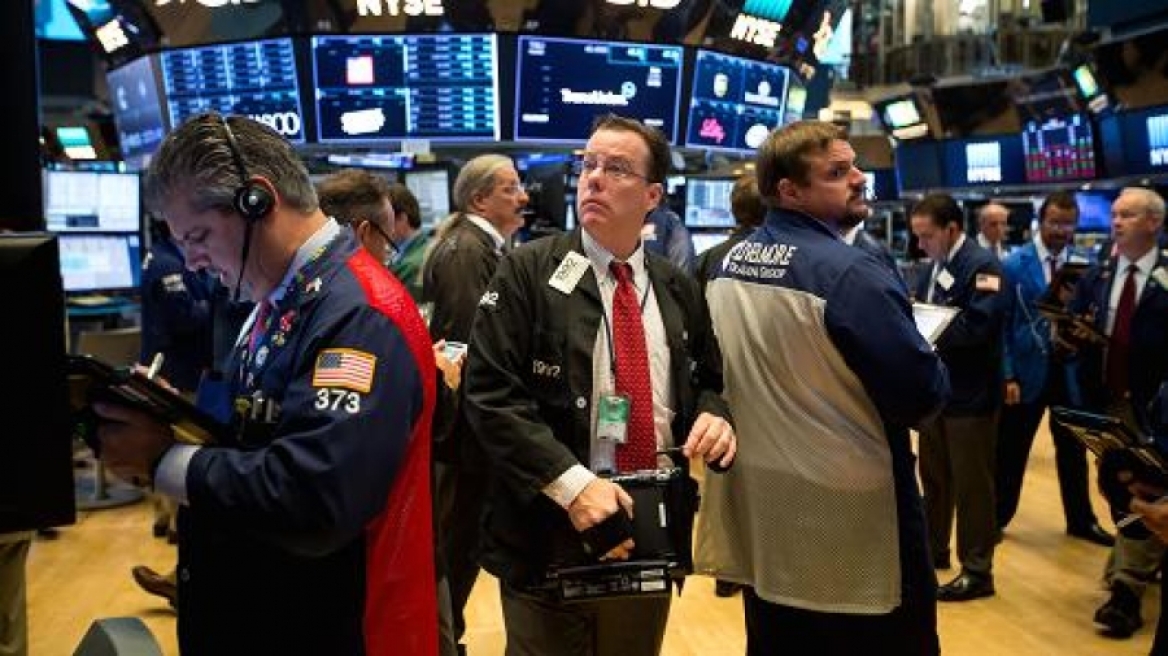 Απώλειες στη Wall Street μετά τη «βόμβα» Τραμπ για Κιμ