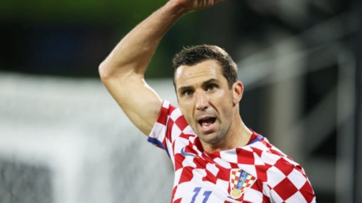 Σρνα: «Δεν έχω υπογράψει με κανέναν»