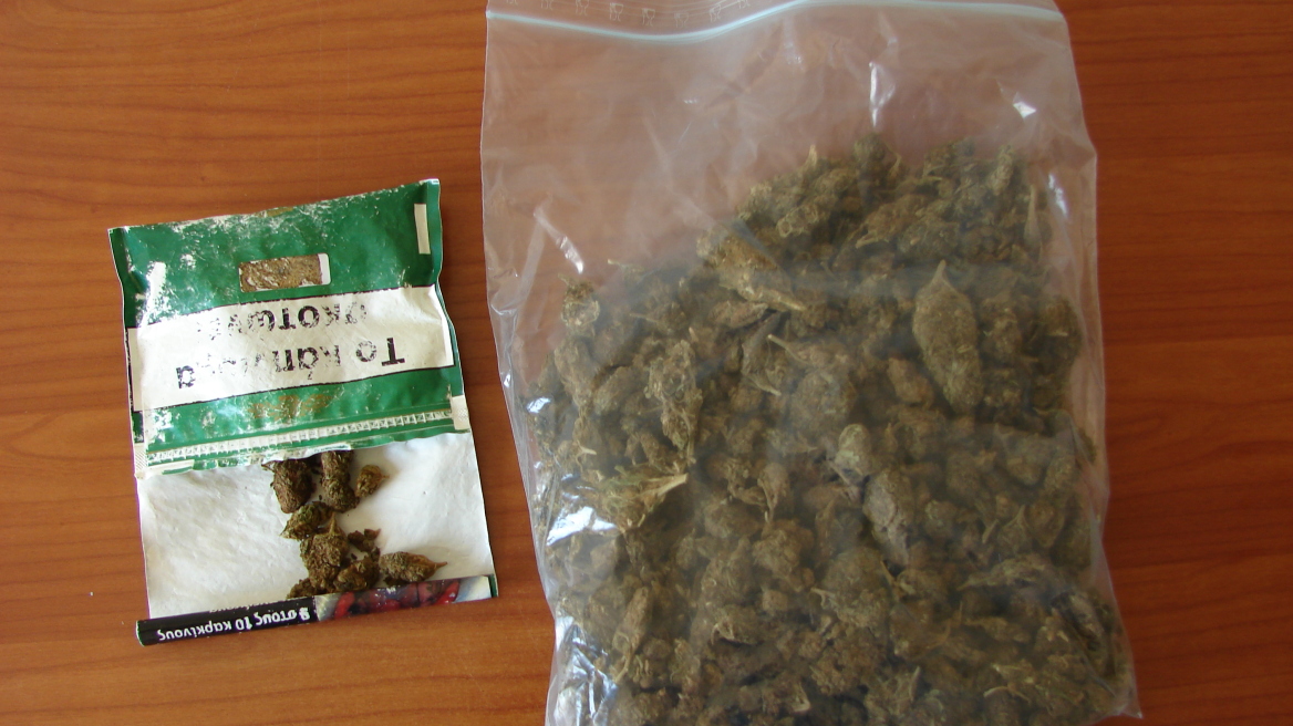 Πύργος: Δεν αποχωριζόταν το χασίς ούτε... στον ύπνο του!