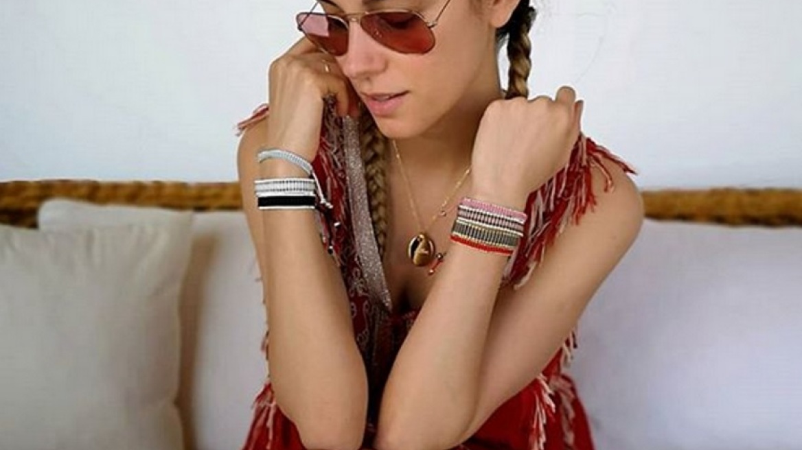 Δούκισσα Νομικού: Απόδραση με την οικογένειά της στη Μύκονο