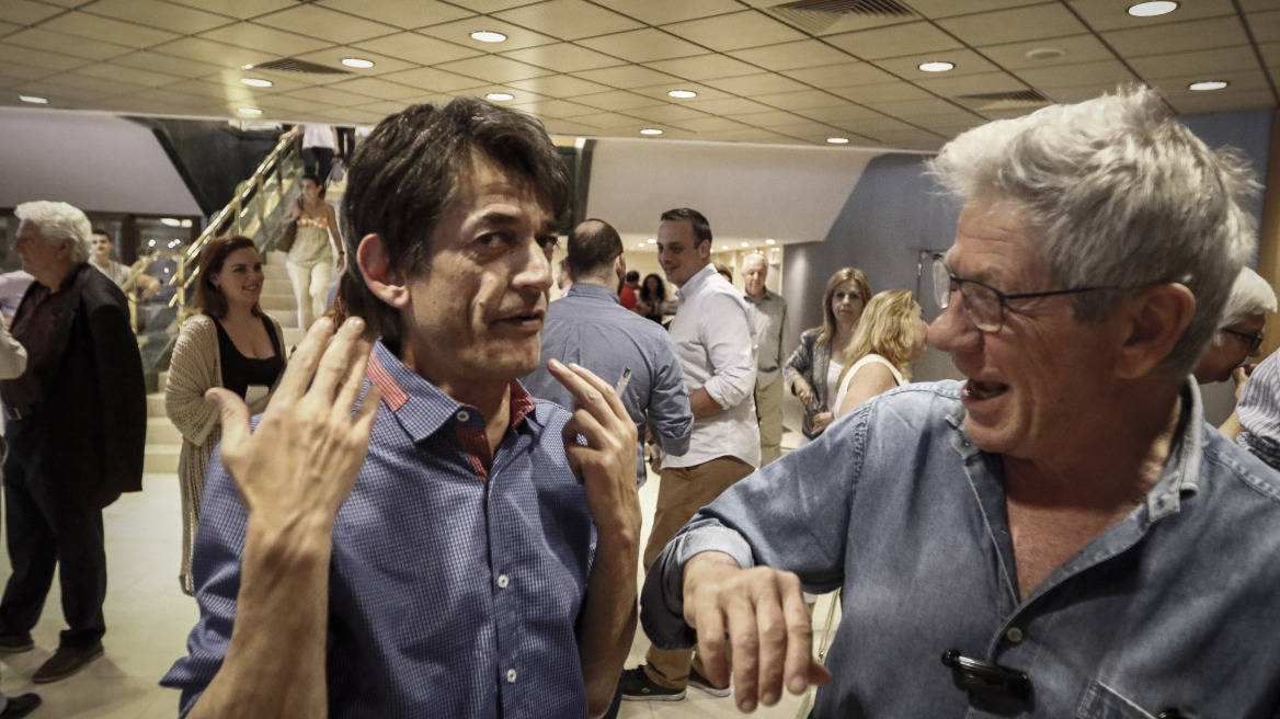 Ο Καρανίκας προωθεί την έκθεση για την κάνναβη με τα σεμινάρια για γιατρούς και νοσηλευτές