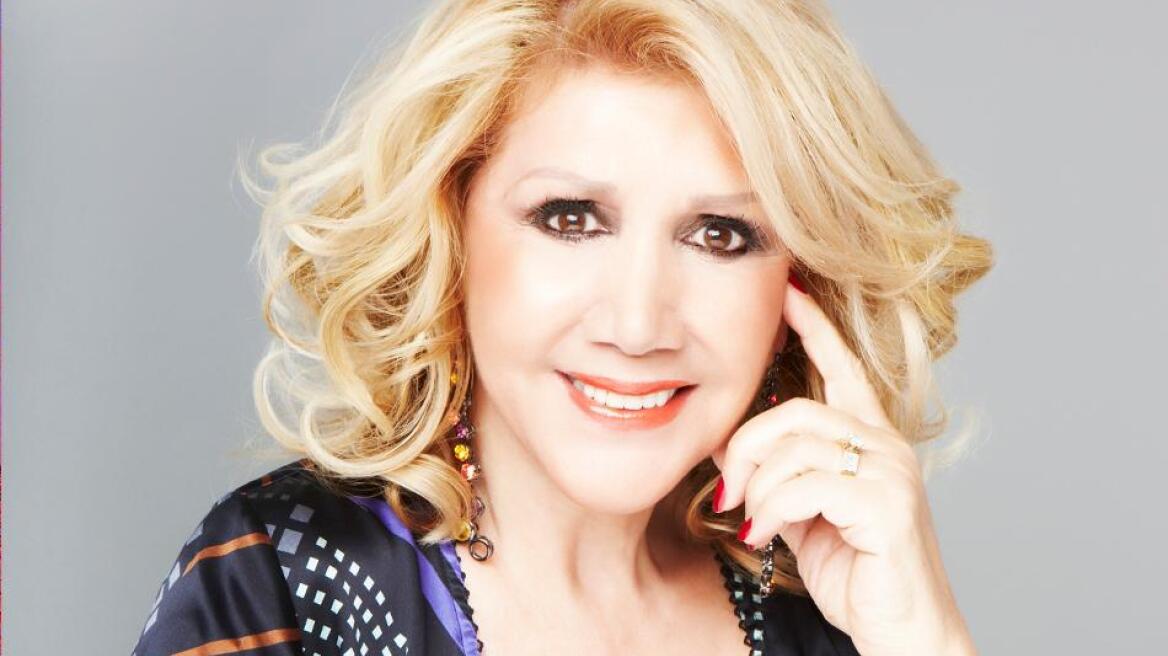 Τα συγκινητικά γενέθλια της Λίτσας Πατέρα στο πλατό του Πρω1νό