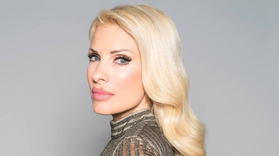 Όταν η Μενεγάκη είχε μαύρα μαλλιά και ήθελε πέντε παιδιά