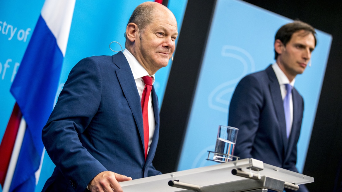 Γερμανός ΥΠΟΙΚ: Όλα ανοιχτά για το τέλος του προγράμματο και τη μεταμνημονιακή περίοδο για την Ελλάδα