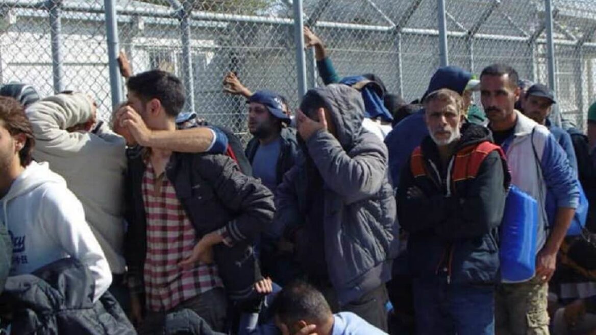 Επεισόδια και τέσσερις τραυματίες στη Μόρια