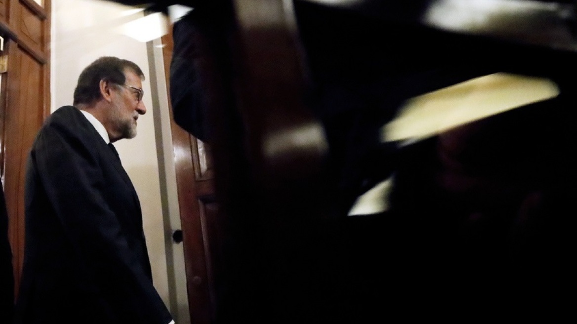 Αποσύρεται οριστικά από την πολιτική ο Μαριάνο Ραχόι