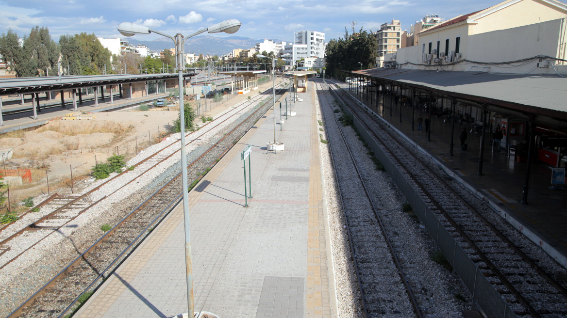 Δύσκολες οι δύο επόμενες ημέρες για το επιβατικό κοινό: Πώς θα λειτουργήσουν προαστιακός - μετρό και τρένα του ΟΣΕ