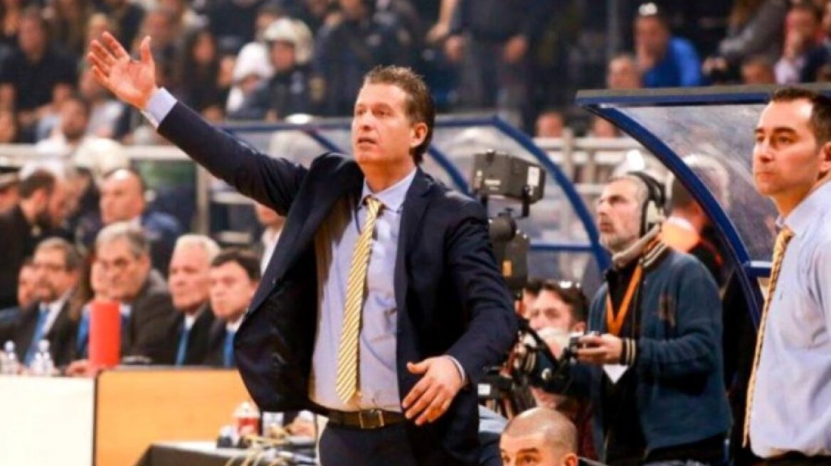 Θρήνος στον Άρη, «έφυγε» ο Βασίλης Βουρτζούμης