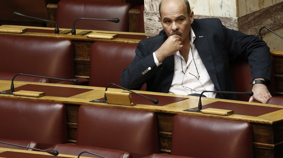 O Μιχελογιαννάκης έτοιμος να καταψηφίσει τη συμφωνία Τσίπρα – Ζάεφ