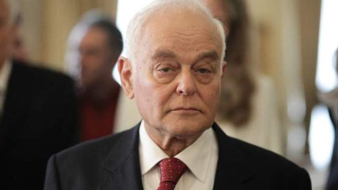 Μανιτάκης: Η απόφαση του Αρείου Πάγου δεν μπλοκάρει τη συμφωνία