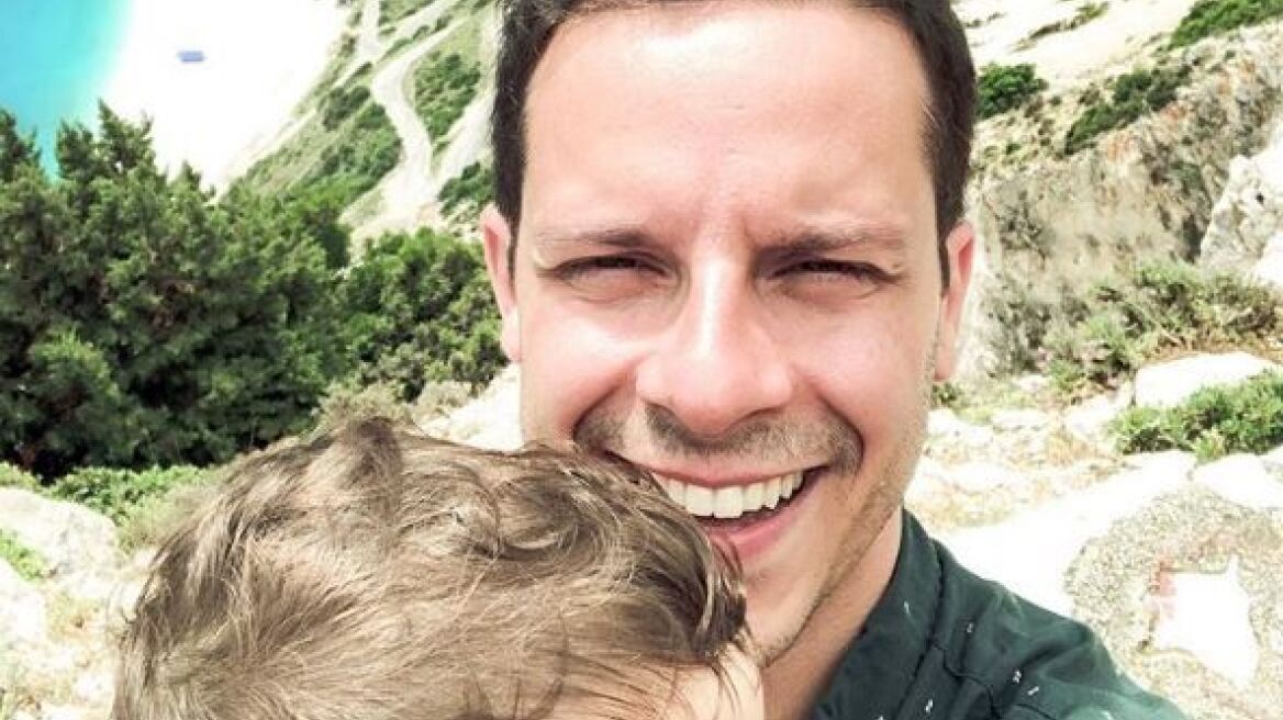 Δημήτρης Μακαλιάς: Το συγκινητικό γράμμα στο γιο του με αφορμή την ημέρα του πατέρα