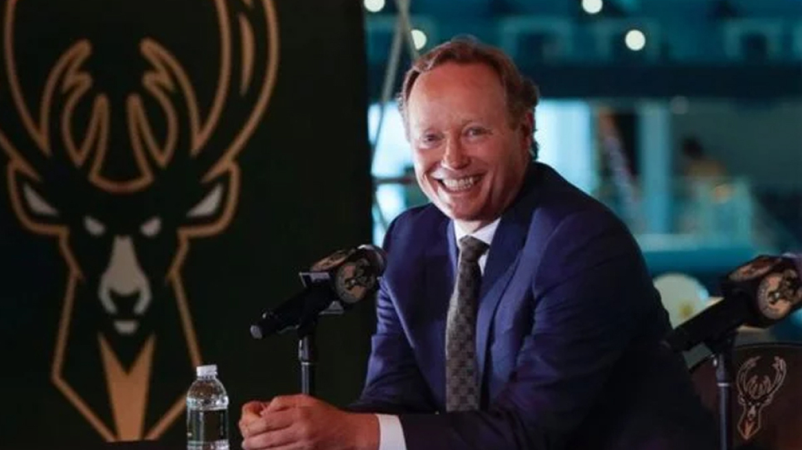 Μπακς: Γιάννης και Μπουντενχόλζερ… τα λένε στην Ελλάδα!