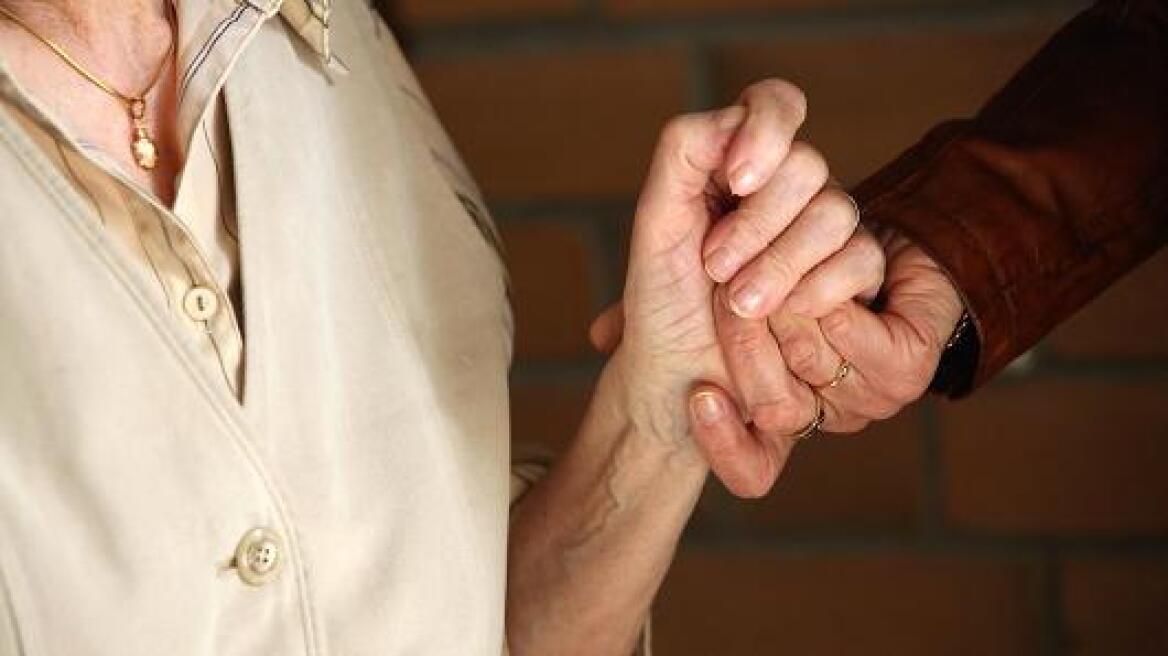 Ο ιός του έρπη μπορεί να βάζει το... «χεράκι» του στη νόσο Αλτσχάιμερ