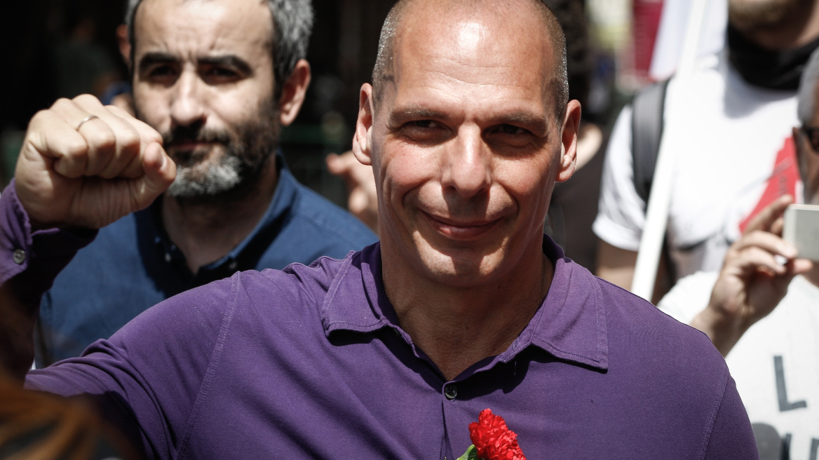 Ο Βαρουφάκης τρολάρει την κυβέρνηση: Συγχαρητήρια, επέκτειναν την χρεοκοπία μας έως το 2060