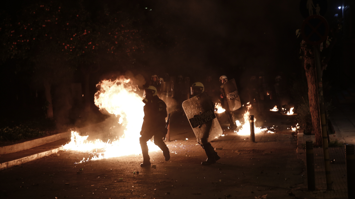 Europol: Πρώτη σε τρομοκρατικές επιθέσεις αναρχικών η Ελλάδα