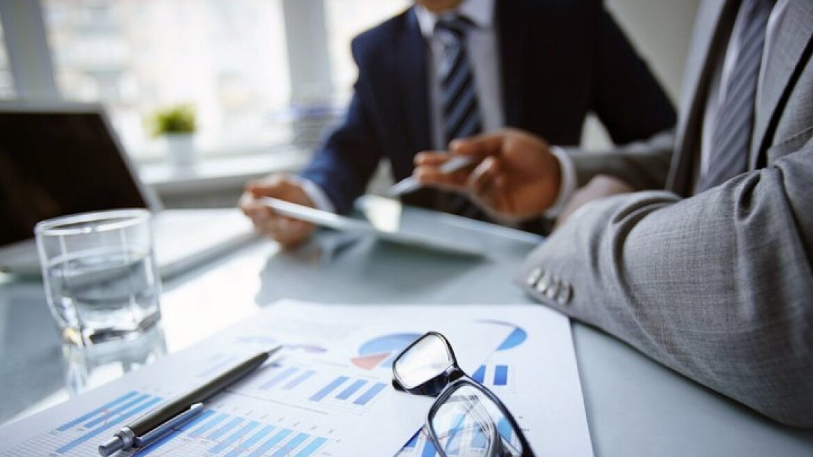 Πώς μπορείτε φέτος να αποφύγετε τα τεκμήρια και να πληρώσετε λιγότερο φόρο 