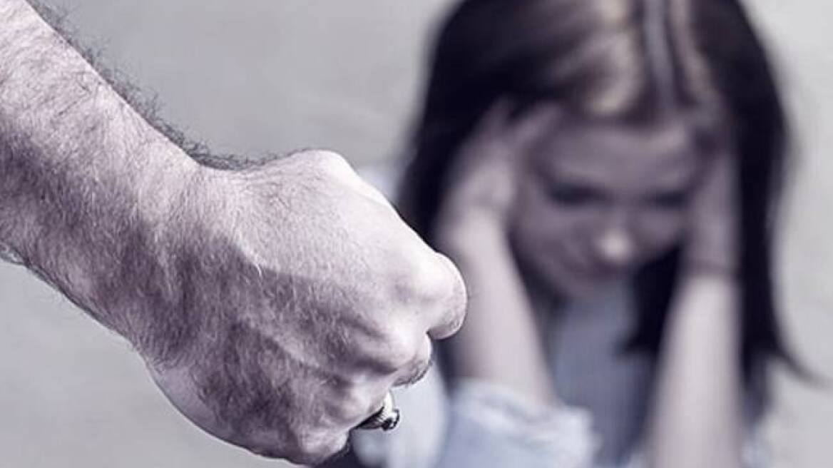 Σοκ στη Σπάρτη: Επιχειρηματίας ξυλοκόπησε εργαζόμενη