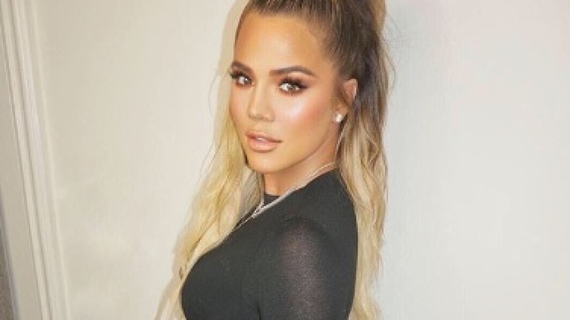Και γιατί τώρα η Khloe Kardashian κρύβει τα χέρια της;