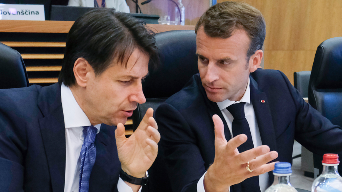 Politico: Συμφωνία-συμβιβασμός για το προσφυγικό