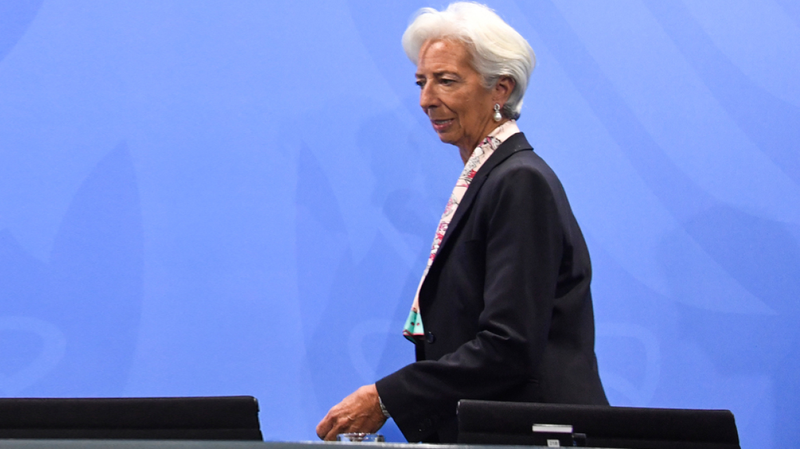 ΔΝΤ: Οι μακροπρόθεσμες προοπτικές του χρέους παραμένουν αβέβαιες