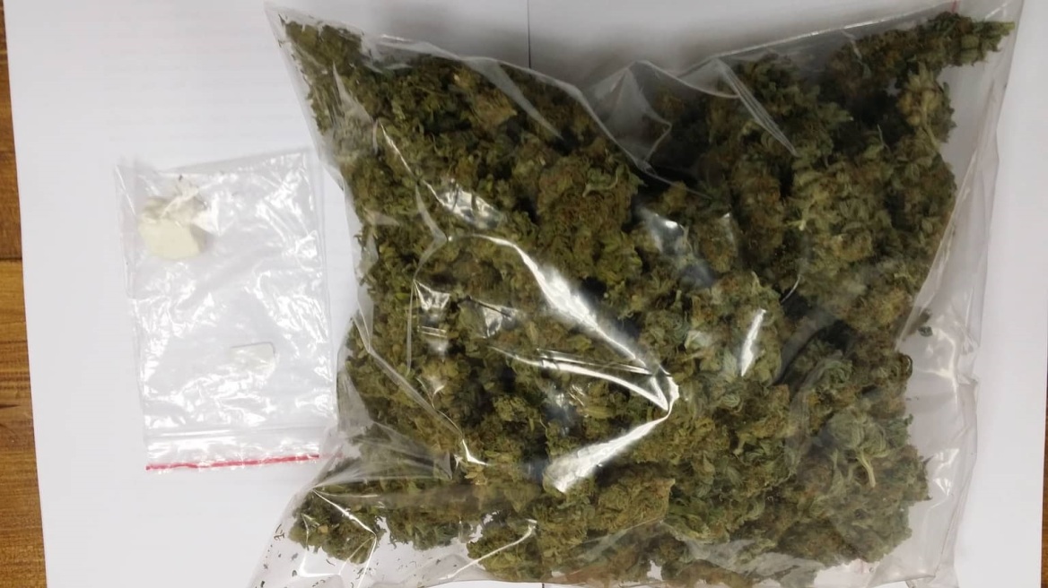 Κοκαΐνη και χασίς στο όχημα δυο αδελφών στην Κέρκυρα