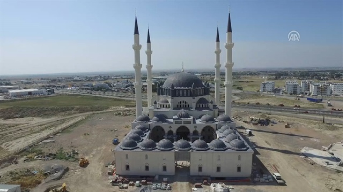 Ο Ερντογάν θα εγκαινιάσει τεράστιο τζαμί στα κατεχόμενα της Κύπρου