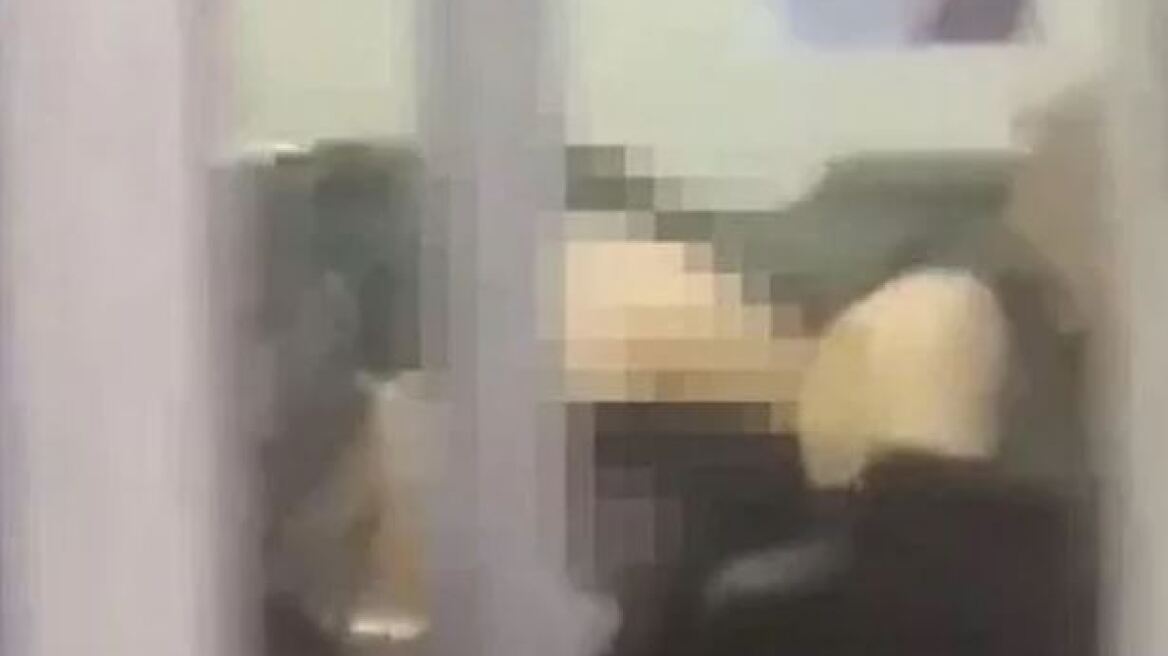 Βίντεο: Ασυγκράτητο ζευγάρι έκανε σεξ φόρα παρτίδα σε κουρείο στη Σκωτία