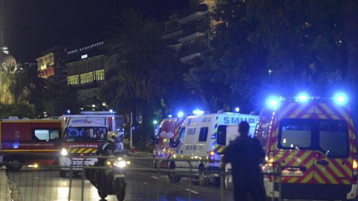 Ποδοπατήθηκαν 27 άνθρωποι στη Νίκαια της Γαλλίας – Τρόμαξαν από πυροτεχνήματα