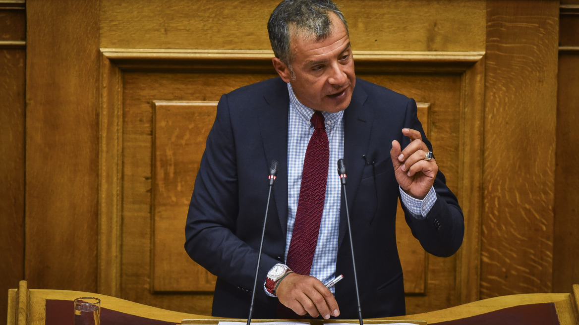 Θεοδωράκης για «Κλεισθένη»: Από δήμαρχο παντοκράτορα, πάμε στον δήμαρχο επαίτη