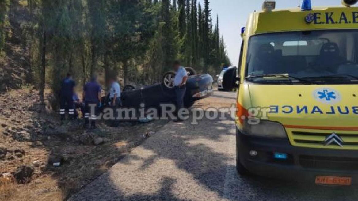 Φωτογραφίες: Ντελαπάρισε αυτοκίνητο στο Μπράλο 