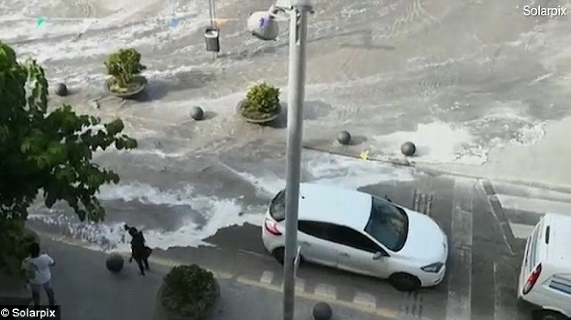Βίντεο: Τσουνάμι 1,5 μέτρο χτύπησε τη Μαγιόρκα 
