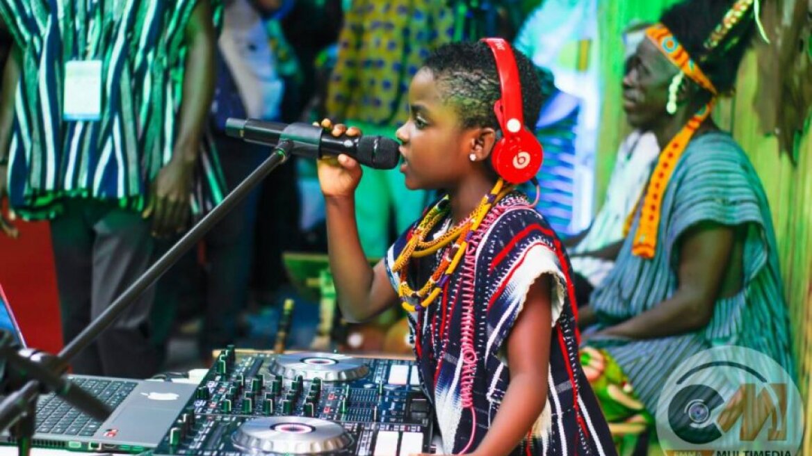 10χρονη DJ από την Γκάνα «τρελαίνει» το Διαδίκτυο