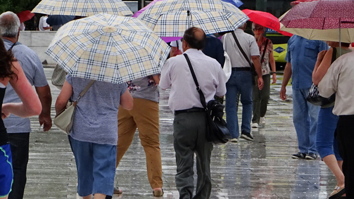 Έκτακτο δελτίο επιδείνωσης καιρού: Βροχές και καταιγίδες σε όλη τη χώρα 