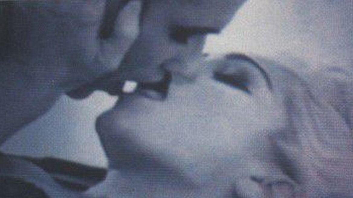 Καταγγελία 53χρονης καλλονής: Η Madonna με πολιορκούσε ερωτικά σαν... μανιακή επί δύο χρόνια