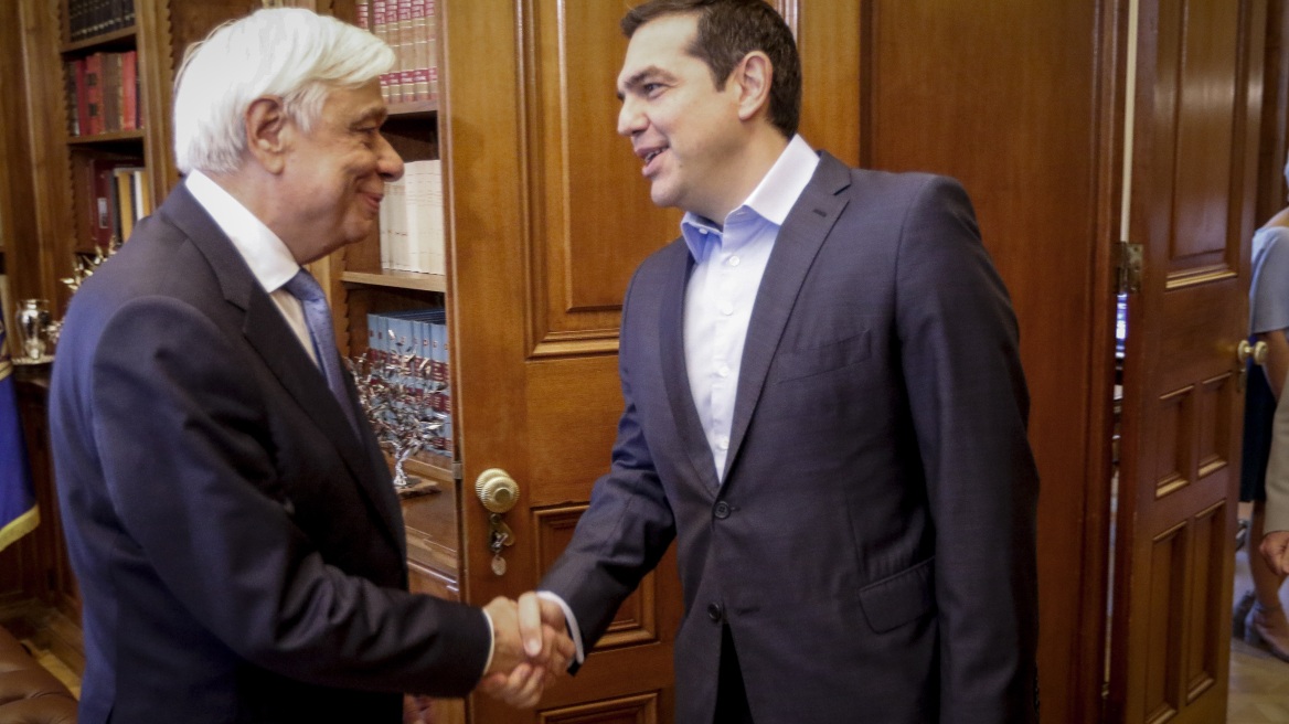 Ματαιώνεται η καθιερωμένη δεξίωση για την Αποκατάσταση της Δημοκρατίας 