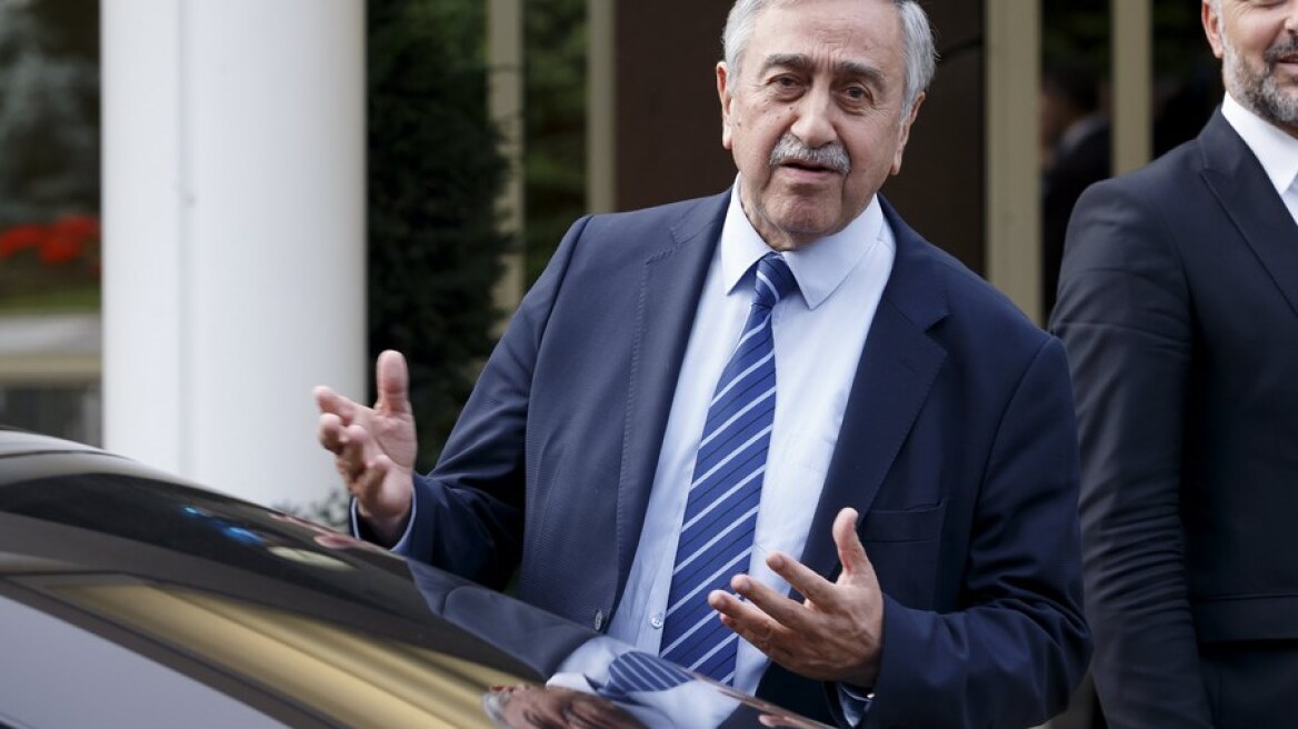 Ακιντζί: Όχι σε νέες συνομιλίες από το μηδέν και με ανοικτό τέλος