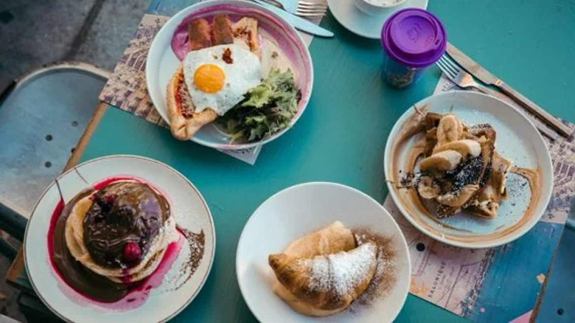 Το μπουγατσάν ξεκίνησε να σερβίρεται και στη Γλυφάδα