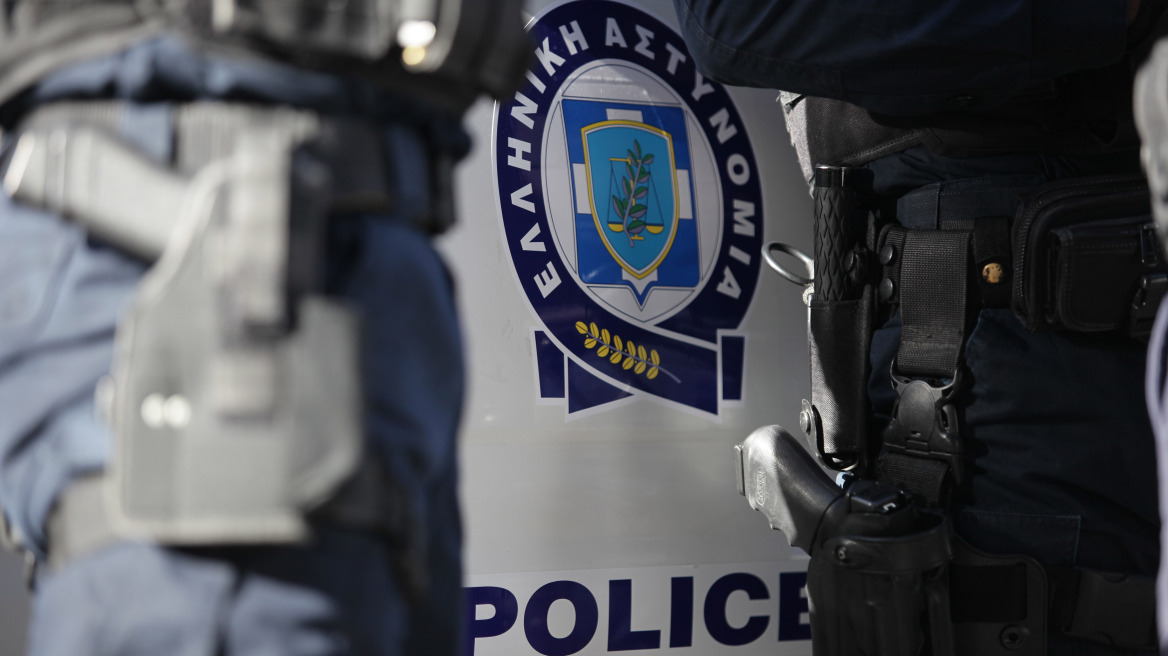 Ηράκλειο: Ένοπλη ληστεία σε ταχυδρομείο με λεία... 20 ευρώ!