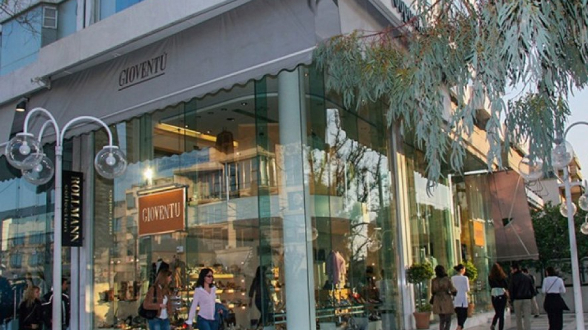 Ανάκαμψη μόνο για τα «πρωτοκλασάτα» καταστήματα