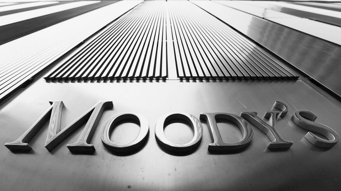 Moody's: Νέα αναβάθμιση της Ελλάδας μόνο αν συνεχιστούν οι μεταρρυθμίσεις 