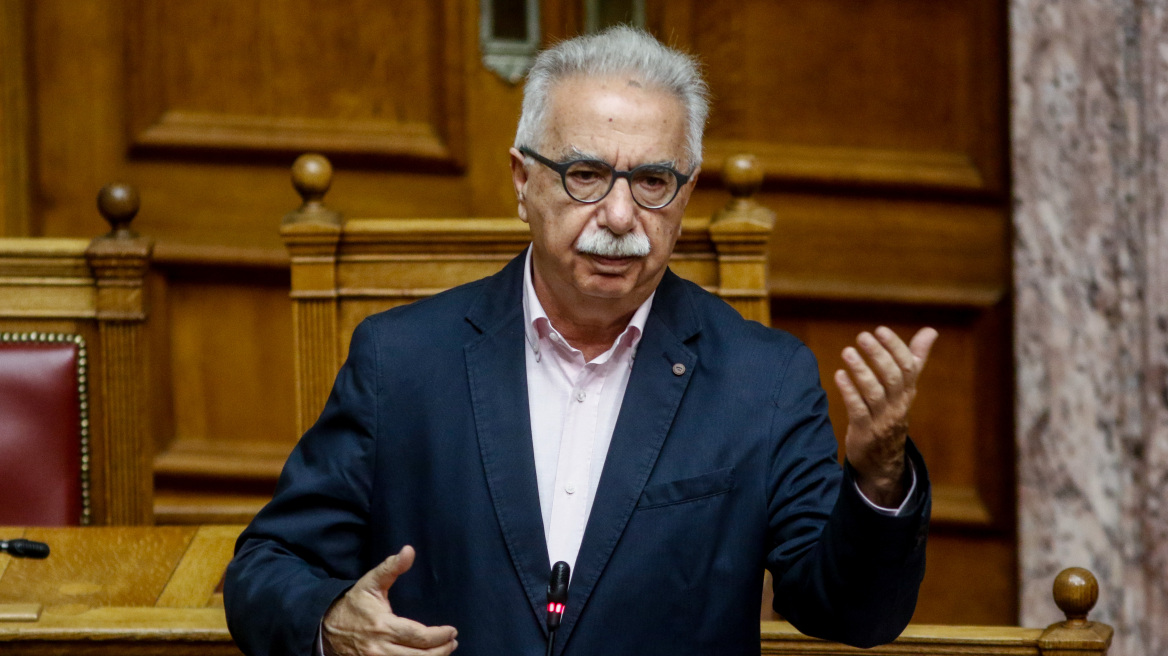 Γαβρόγλου: Τα ΤΕΙ δεν συγχωνεύονται με τα Πανεπιστήμια