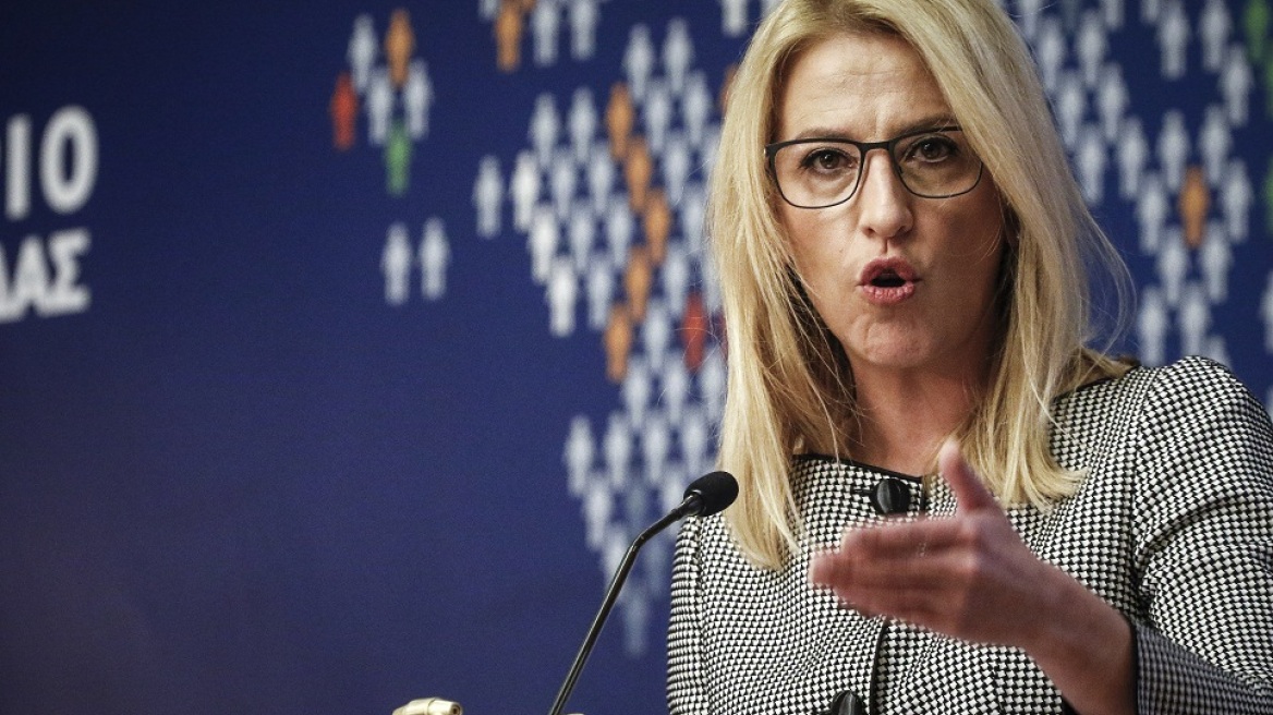 Η Δούρου ζητά (τώρα)  κατεδάφιση αυθαιρέτων στα ρέματα των περιοχών που επλήγησαν