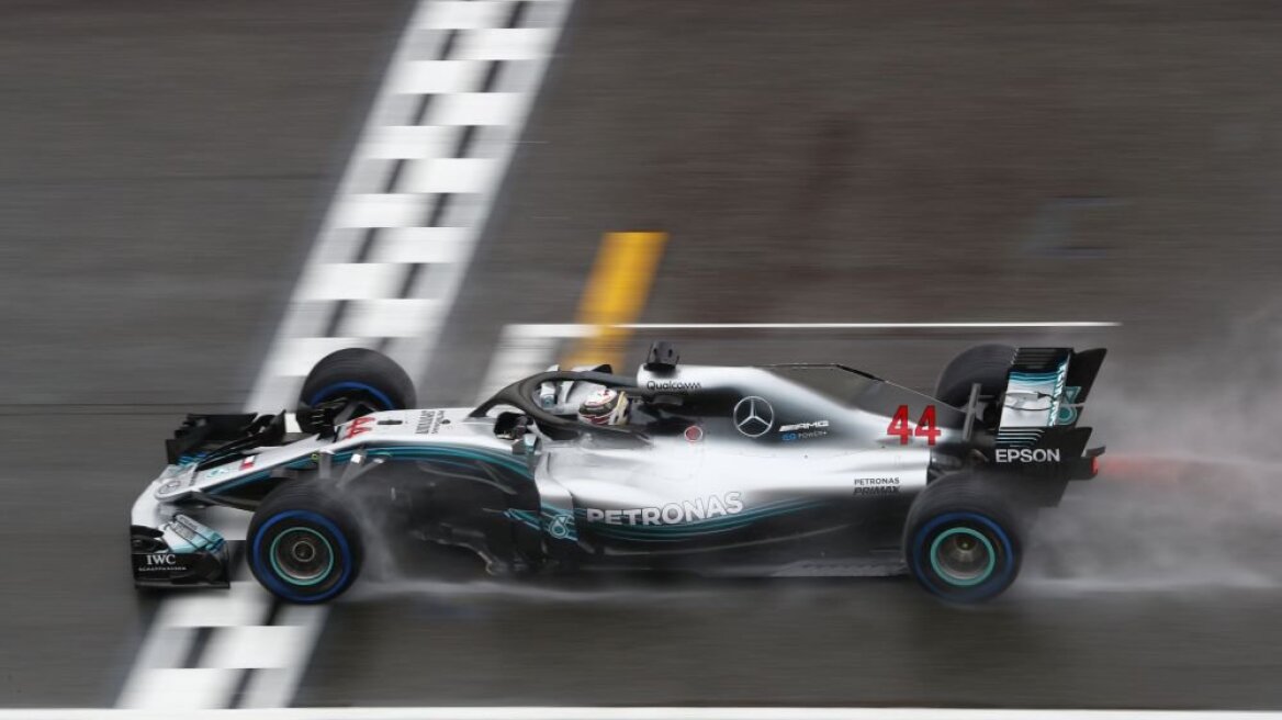 GP Ουγγαρίας: Αδιάβροχη Pole για Hamilton!