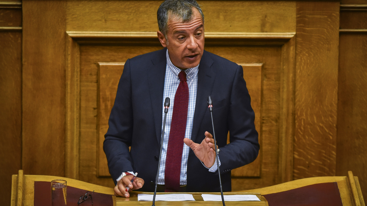 Θεοδωράκης για φωτιά στο Μάτι: Η κυβέρνηση πρέπει να πληρώσει