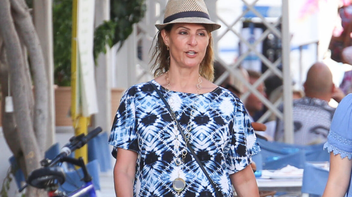 Είδαμε για πρώτη φορά την κόρη της Νία Βαρντάλος