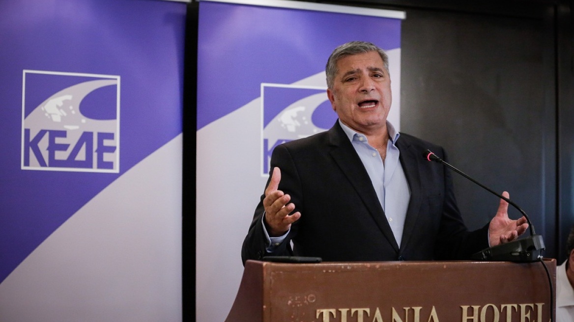 Πατούλης: «Το θράσος σας δεν έχει όρια κυρία Δούρου»