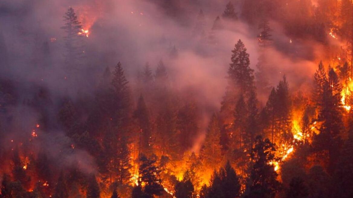 Καλιφόρνια: Εβδομος νεκρός από την φονική πυρκαγιά Καρ, που παραμένει εκτός ελέγχου