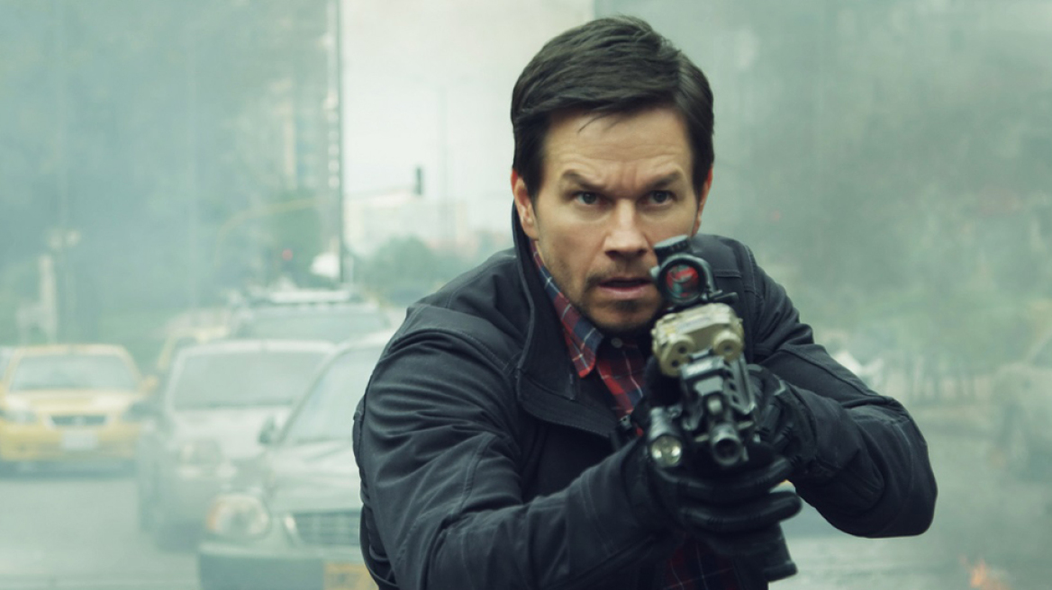 Mile 22: 5 λόγοι που η κατασκοπεία χτυπάει κόκκινο στη νέα ταινία του Μαρκ Γουόλμπεργκ