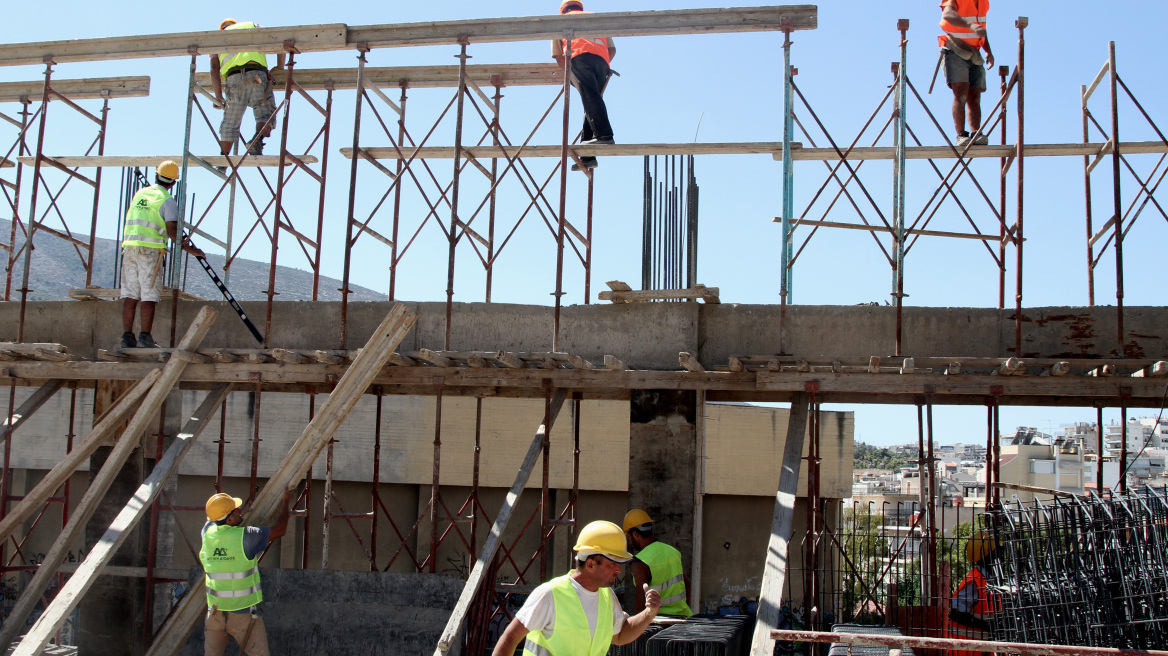 ΕΛΣΤΑΤ: Αυξήθηκαν κατά 4,4% οι οικοδομικές άδειες τον Μάιο