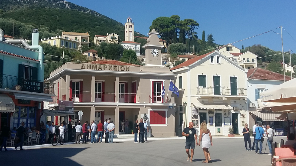 Σε λίγο το διάγγελμα του Τσίπρα από την Ιθάκη - Έρχεται και ο ανασχηματισμός